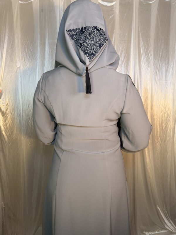 Luxury Kimono Abaya Hoodie for Women - Image 3