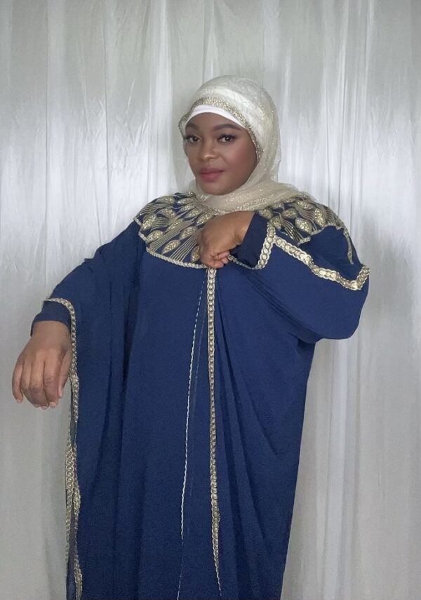 New In 2 Pieces Abaya - Image 3