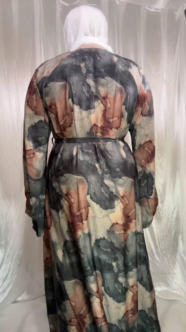 New In - Image 2