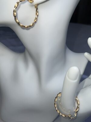 18 Carat Gold Twisted Hoop Earrings for all Occasions