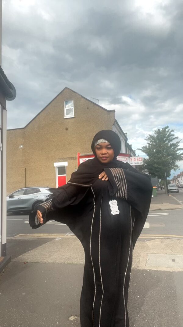 Fad Collection,Beautiful Elegant Occassion Black abaya with Stones inner belt and Scarf - Image 3