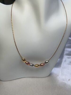 18 Carat 3 Tones Gold Necklace for All Occasions