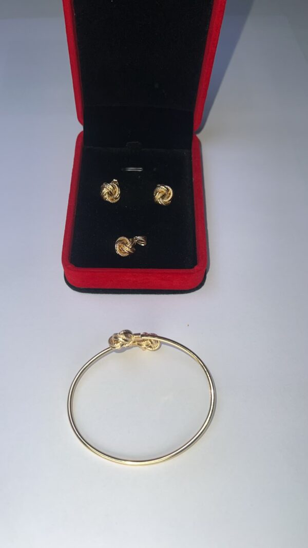Elegant Gold Set ✨ - Image 3