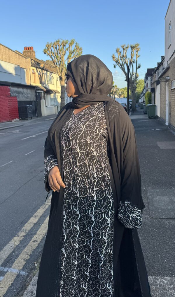 Abaya and Inner with Scarf - Women's Fashionable Black Abaya Set with Matching Scarf and Inner Piece - Image 2
