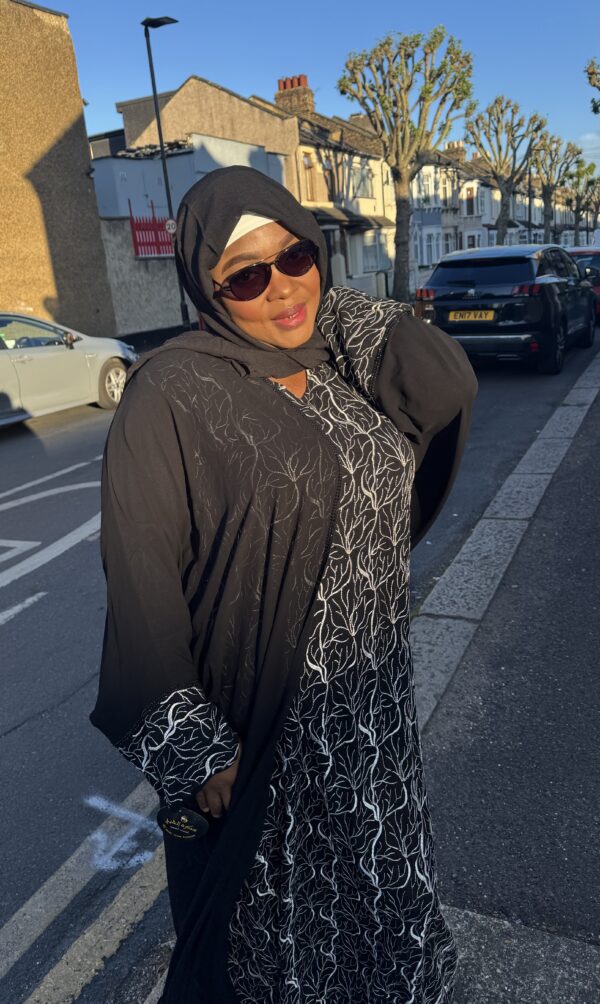 Abaya and Inner with Scarf - Women's Fashionable Black Abaya Set with Matching Scarf and Inner Piece - Image 5